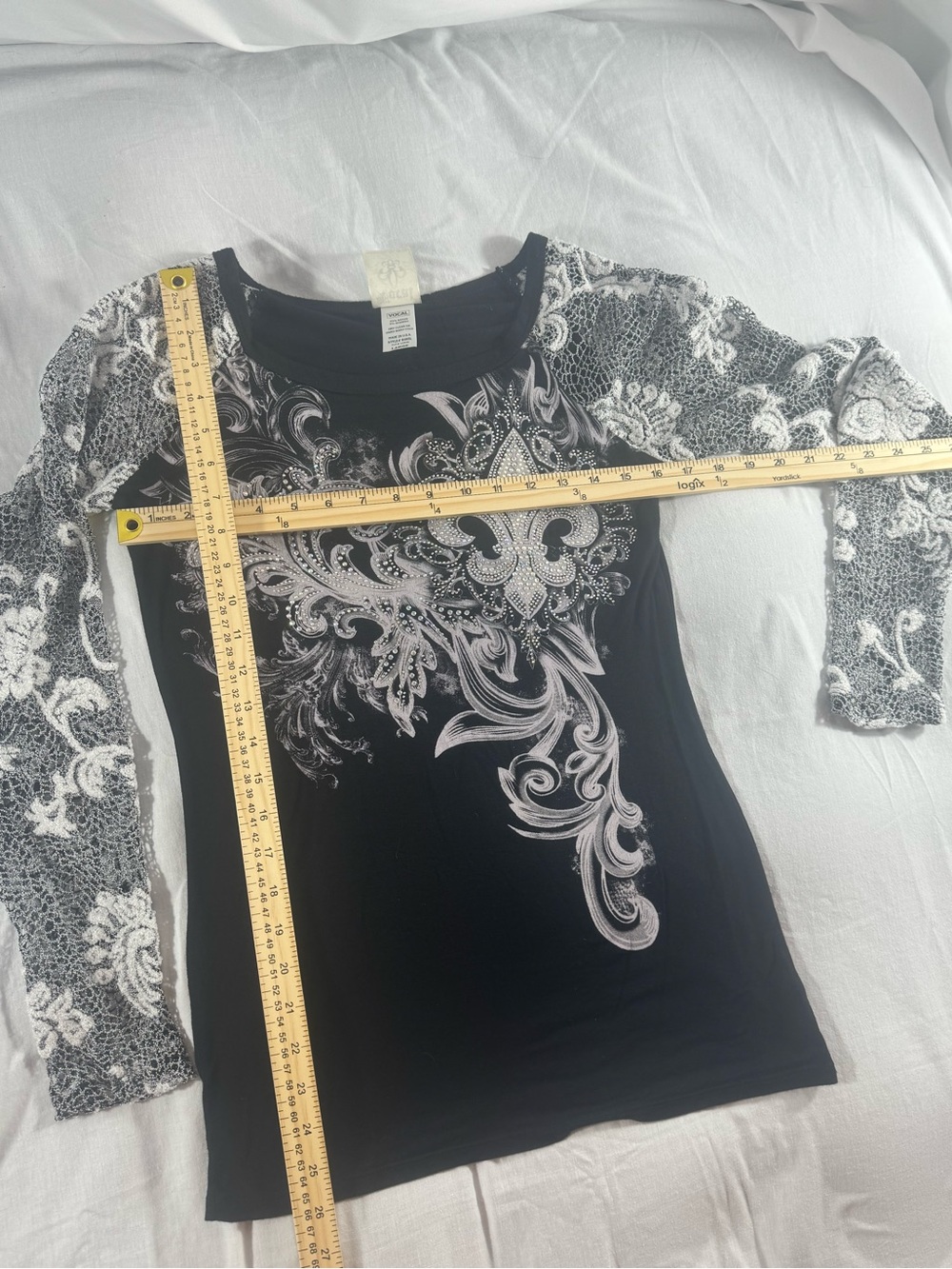 Vocal Y2K Black Long-Sleeve Shirt Fleur-de-Lis White Lace Sleeves Large Goth - Picture 6 of 7